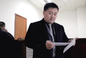 男子拒签字致产妇死亡续：病历疑遭涂改