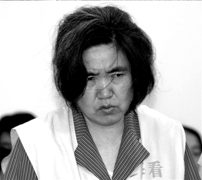 母亲捂死脑瘫女儿被判3年缓刑5年(图)