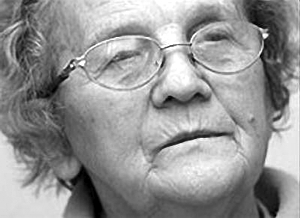 匈牙利83岁女贼落网爱乘飞机四处作案