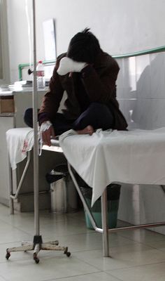 丈夫与妻子赌气剁下手指(图)