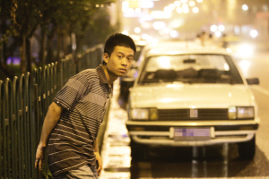车主忘关车窗保安守车一夜拒绝酬谢(图)