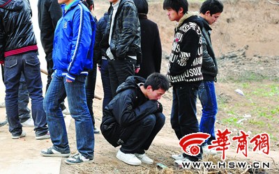 高三男生因女友提出暂时分手跳河身亡(图)