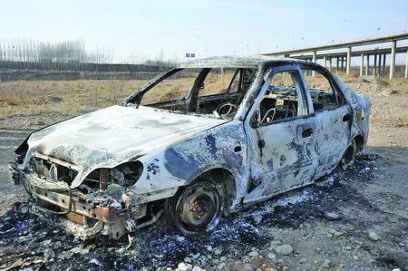 ����Ϊı�ƻ�ͬ����ɱ��Ů�Ѻ��ʬ(ͼ)