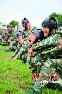 清远武警苦练技能"迎亚运"