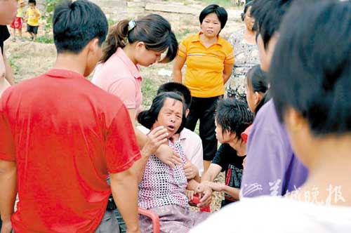 狠心大哥毒杀兄弟三家续:起因是2000元医药费