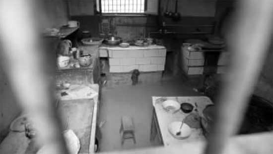 村民一家14口集体铊中毒续:疑家中碱面被人下毒