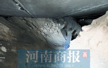�����Ѿ����������Ű�м������ӣ�ÿ�������������ġ��ҡ�