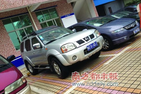 �����������ġ���O B1451����ɣ��ͣ���ɳ����ſڡ�
