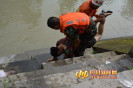 Ů�ӱ�7����Ů��Ͷ������ �·�ǰ����ĸ������
