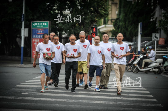 ��ͷ�̰���������ˮ���ڻ��ݴ����