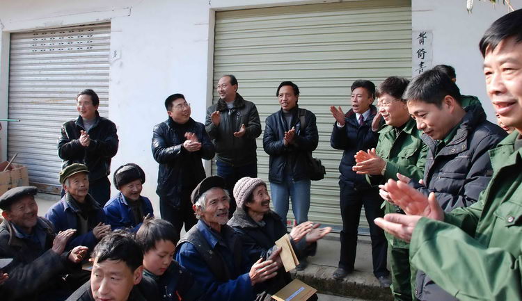 房石镇人口_房石九年制学校图片