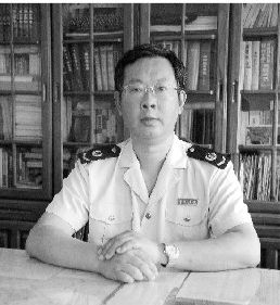 网曝山东省沂源县国税局局长于亦刚佩戴5万元名表。
