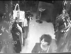 �������͵��Ƥ�µ�����Ů�ӡ�