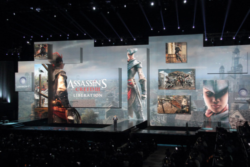 索尼E3发布会总结 多款独占大作公开_电视游