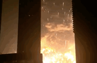 组图：天津突发大爆炸 火光冲天场面惨烈