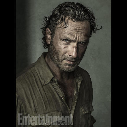 组图：《行尸走肉》回归在即 众主演霸气出镜