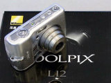 ῵ COOLPIX L12