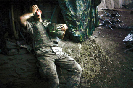 第51届世界新闻摄影比赛:美军疲兵照夺魁