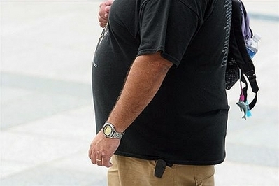 最新研究:人到中年 大腹便便 易患痴呆症