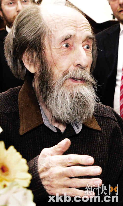 俄文学巨匠索尔仁尼琴去世