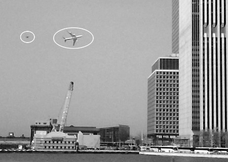 奥巴马专机导演疑似9·11