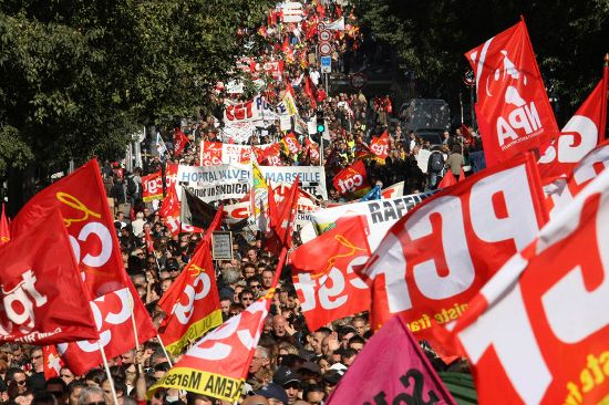 法國因大罷工每天至少損失1億英鎊