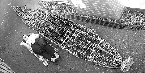 乐高迷造16万元“航母”_新闻中心_新浪网