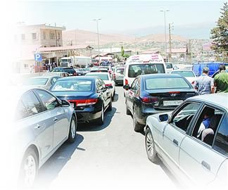 7��20�գ���������������Ǳ߾��ڰ������������������ʻ�����Ⱥ���ء���Щ�������������Ϊ�������׶�����ʿ�Ｐ������������Ϊ���ս�����������������ۡ�