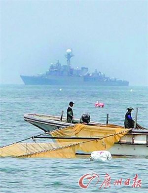 韩海军鸣枪警告朝鲜渔船