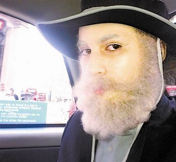 易容术没能帮上他