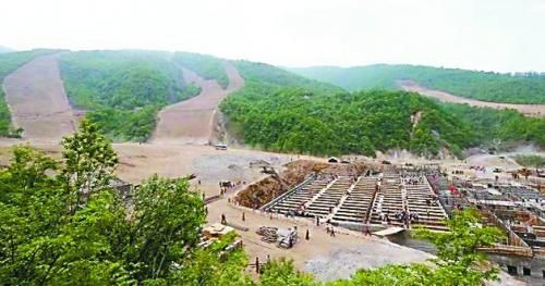 ����Ϣ�뻬ѩ������ʩ���ֳ�
