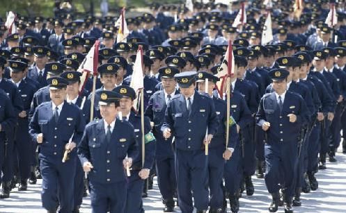 奥巴马临时警备部队宣告成立日本1.6万警察护驾