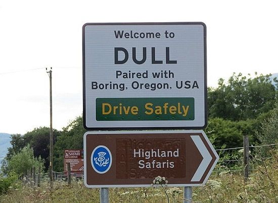 州和苏格兰分别有名为"无聊"(boring)的小镇和"乏味"(dull)的村庄