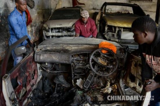 南非排外骚乱持续 总统取消外访誓言结束暴力