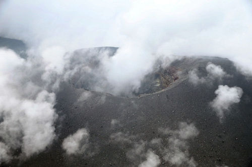 日本浅间山或有小规模火山喷发 气象厅发布警