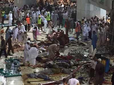 位于沙特阿拉伯麦加的伊斯兰教圣地麦加大清真寺11日发生一起塔吊倒塌事故