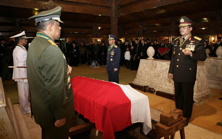 组图：印尼为前总统苏哈托举行国葬