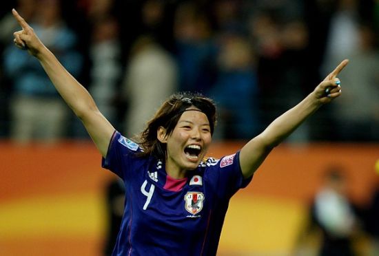 日本女足球员轻率言行被传上网 受足协警告(图