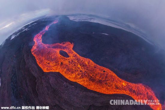 AirPano全景航拍图展现全球最壮观火山喷发场景[1]- 中国日报网_新浪新闻