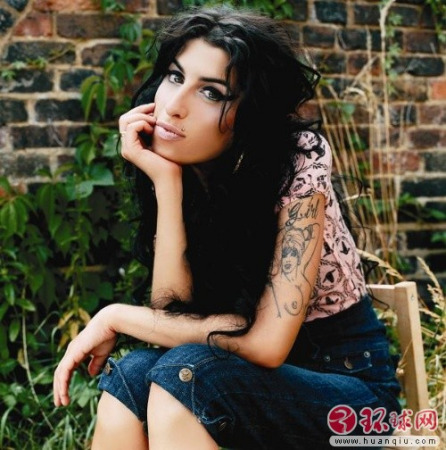 Amy Winehouse, 26, 