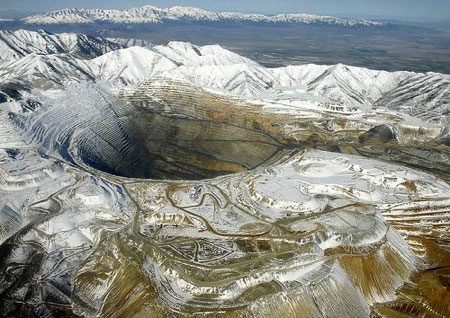 美国犹他州宾汉姆峡谷铜矿坑