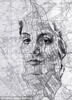 英国艺术家借助地图画人脸肖像(图)