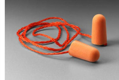 Peaceful Earplugs  Bring some earplugs with you, just in case there's a crying baby near you on the plane. They may also help with the air pressure during takeoff and landing. һϷɻɣԷԱһ޲ͣӤҲܰ㻺ɻɺͽʱѹ