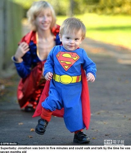  Ӣ����С��ͯ������ɭ����������7�´�ͻ�С����衱��1���ʱ�Ͷ�����β����ʼǱ����ԡ�