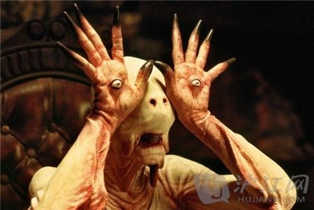 pale-man-in-pans-labyrinth