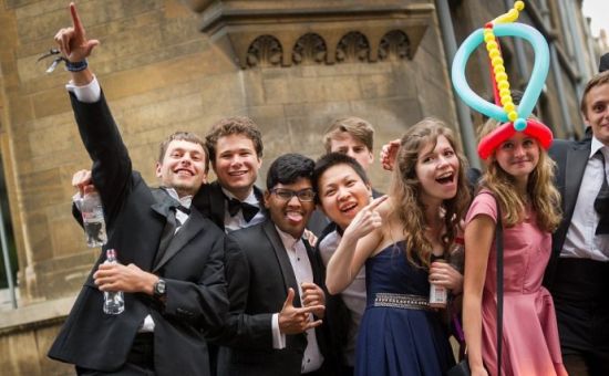 ����ѧ��Ҳ��� ������Ů�ݾƿ�