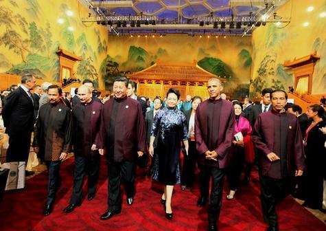  2014年11月10日，国家主席习近平夫妇举办APEC欢迎晚宴。