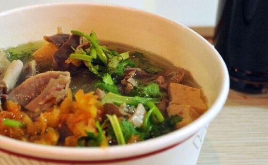 ѼѪ˿ Duck blood soup with vermicelli