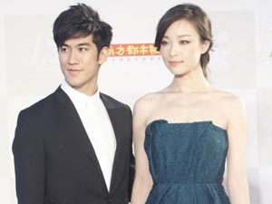 组图：第12届华语电影传媒大奖红毯