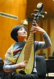 吴玉霞:为四根弦较了四十年的劲(图)